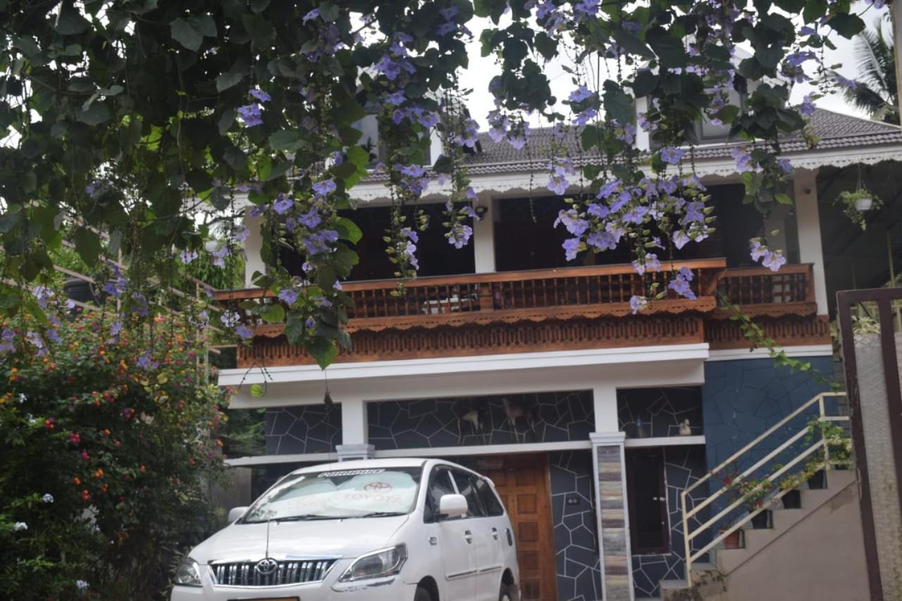Dean Dale Cottages Thekkady Exteriör bild