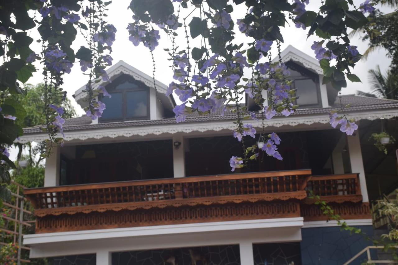 Dean Dale Cottages Thekkady Exteriör bild