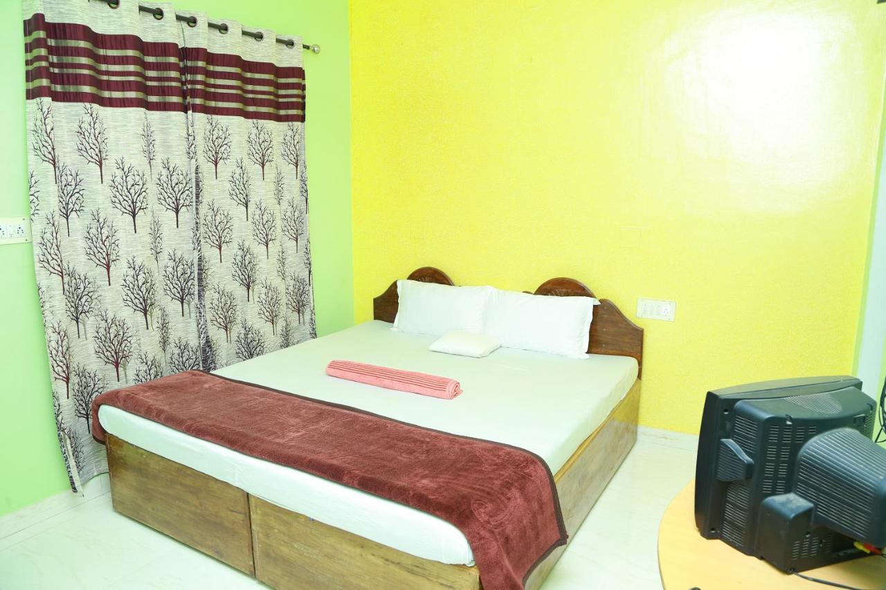 Dean Dale Cottages Thekkady Exteriör bild