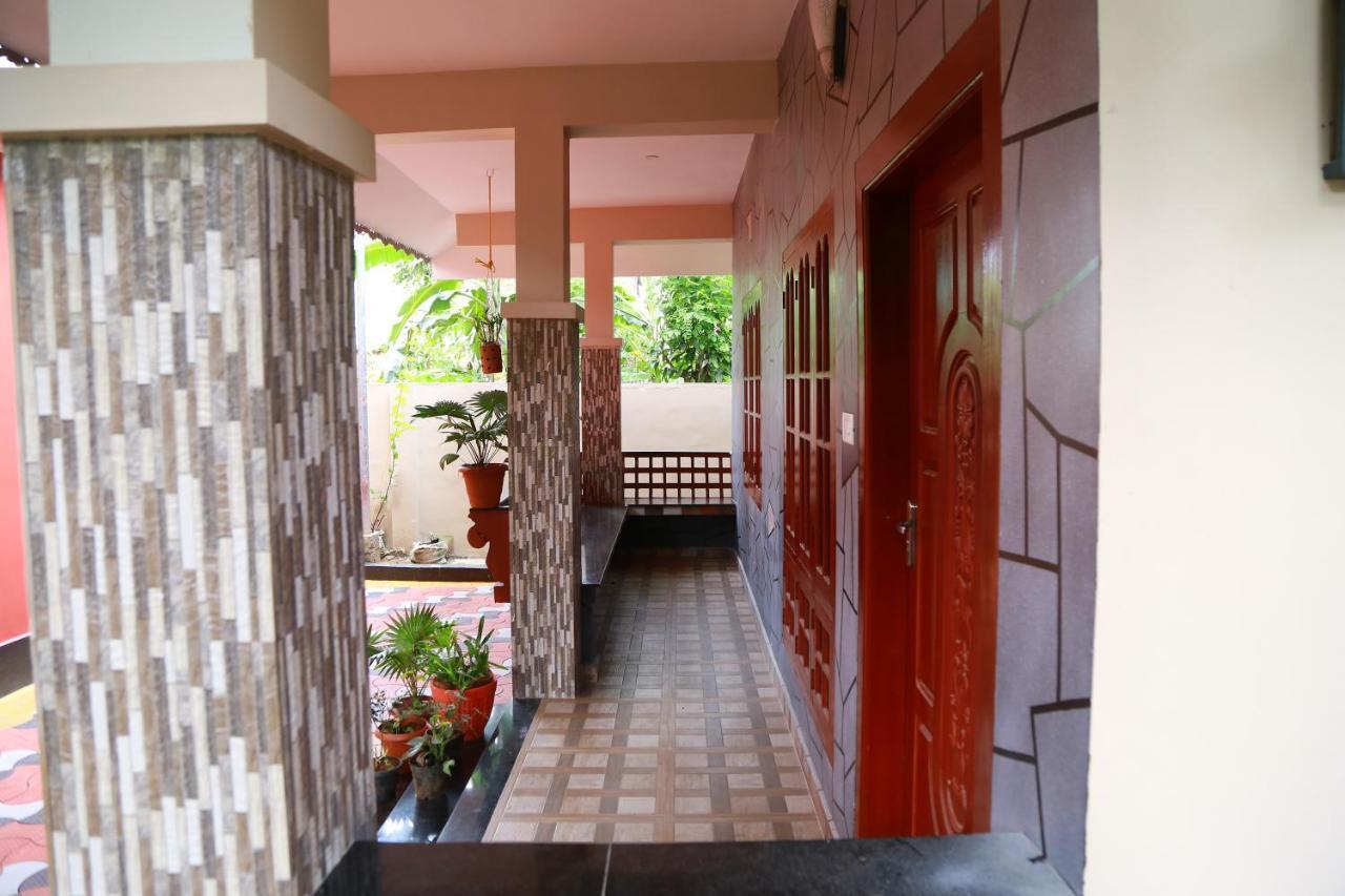Dean Dale Cottages Thekkady Exteriör bild