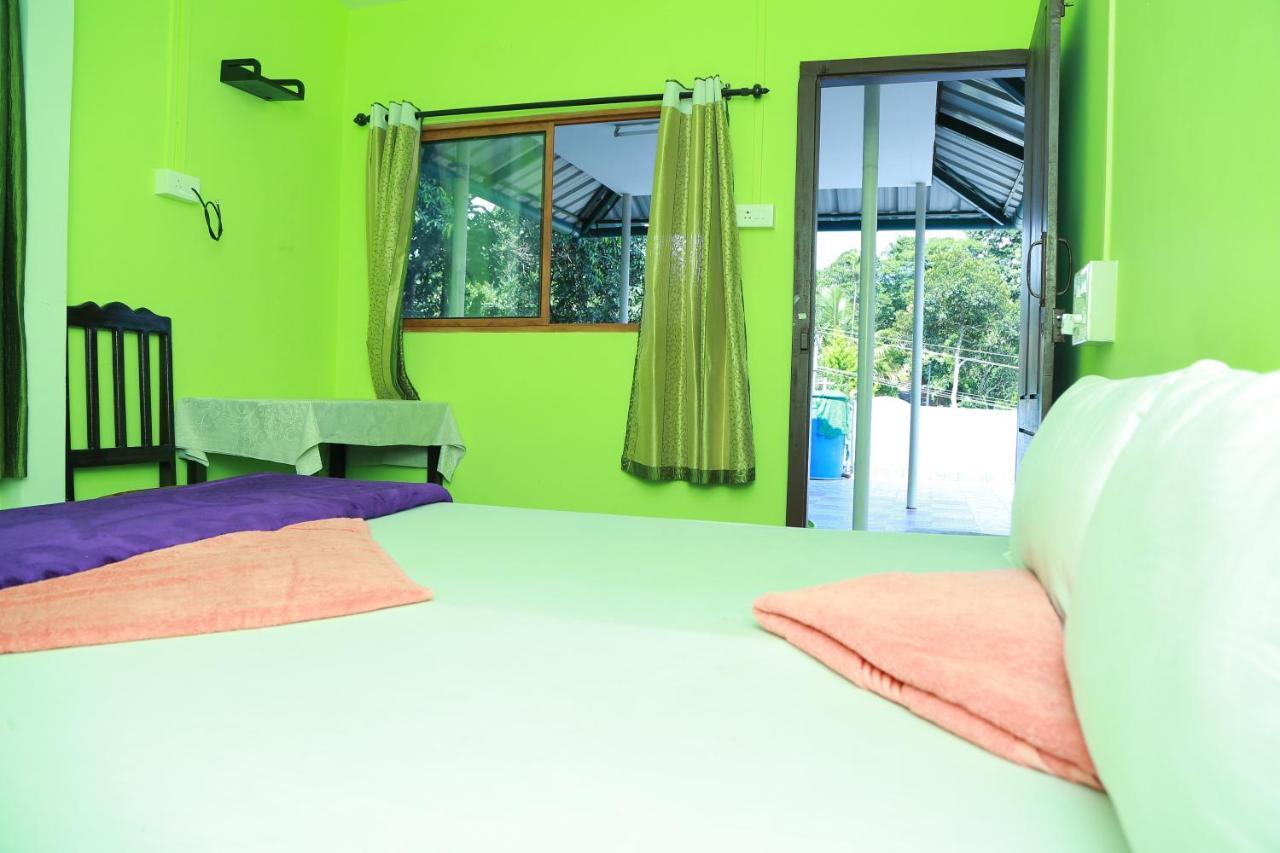 Dean Dale Cottages Thekkady Exteriör bild