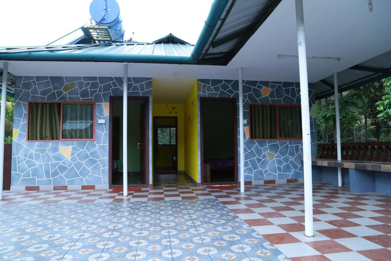 Dean Dale Cottages Thekkady Exteriör bild