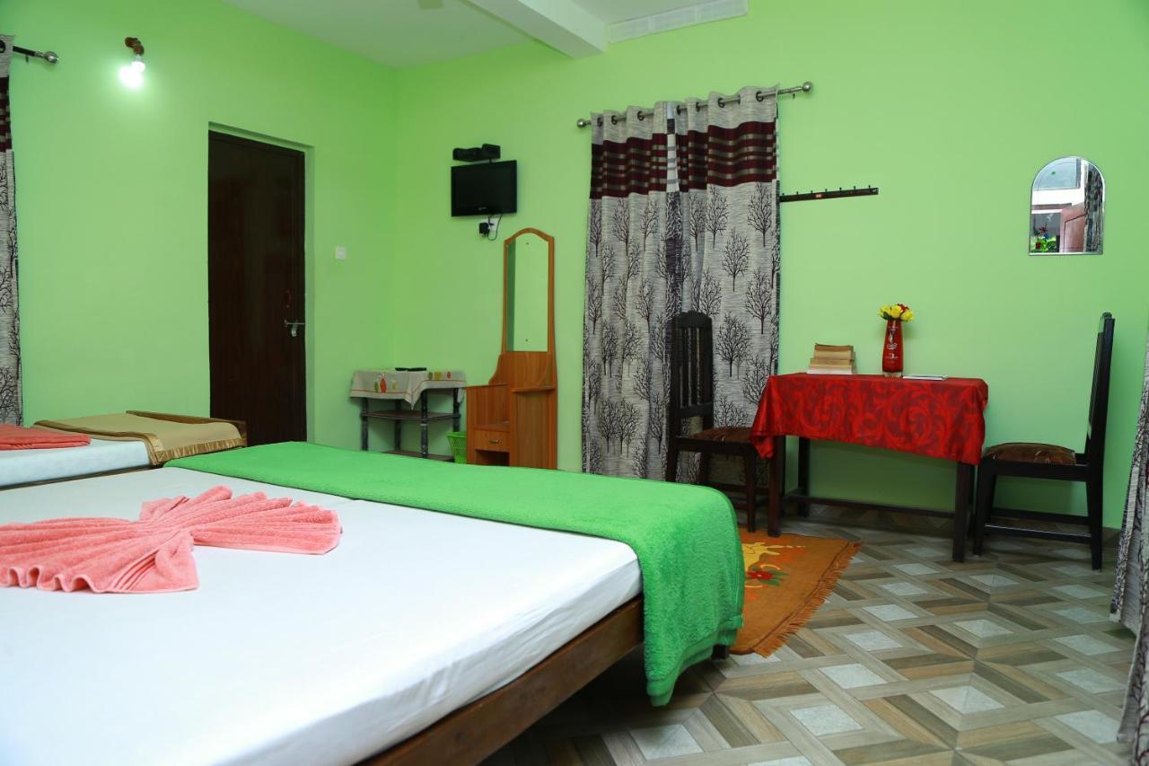 Dean Dale Cottages Thekkady Exteriör bild