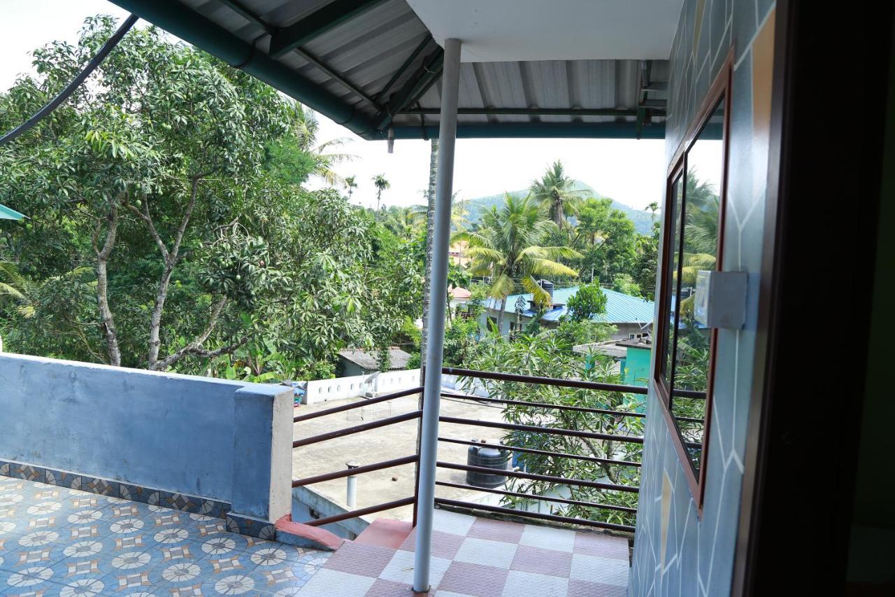 Dean Dale Cottages Thekkady Exteriör bild